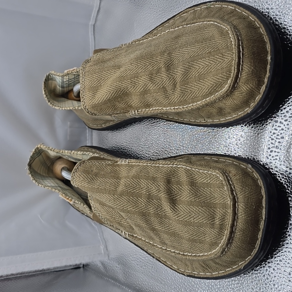 Simple Gumshoe Lead Gray Unisex Men's 14 -